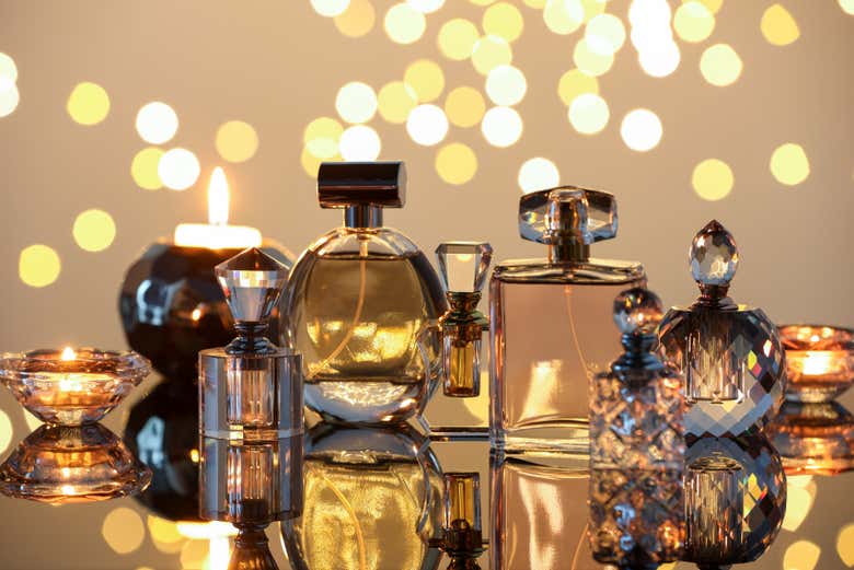 Conoceremos el origen y evolución de los perfumes franceses