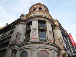 Shopping à Paris, Printemps