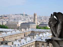 Gargouille qui s'ennuie à Paris