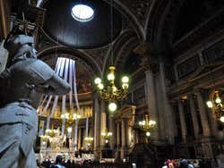 Église de la Madeleine, intérieur
