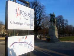 Batobus, arrêt des Champs-Elysées