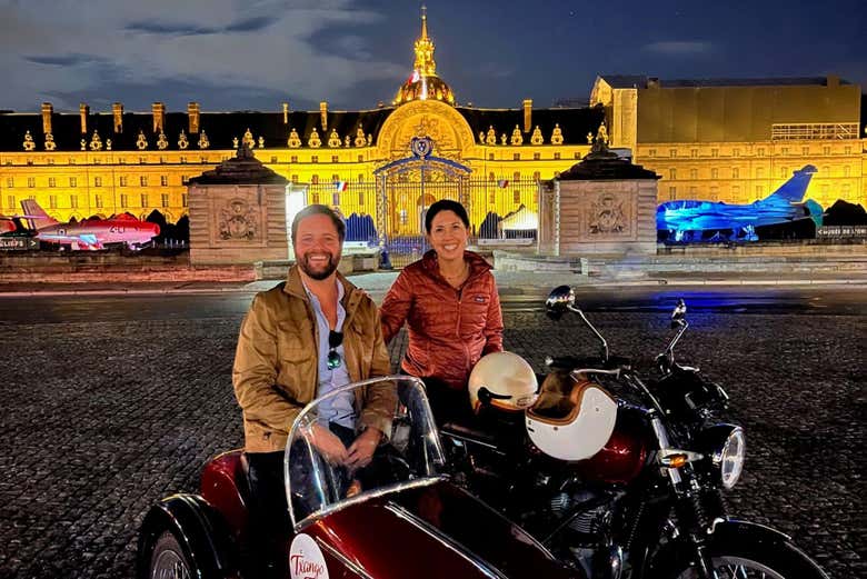 Balade en side-car de nuit