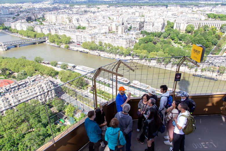 Vista desde arriba del grupo de turistas