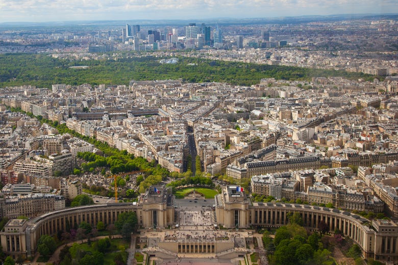 Incomparable views of Paris from the Eiffel Tower