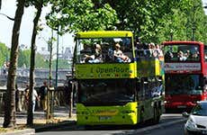 Autobuses turísticos en París