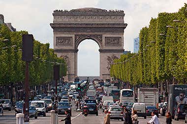 Champs-Elysées