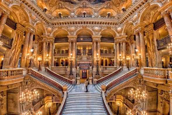 Tour de los misterios y leyendas de la Ópera Garnier