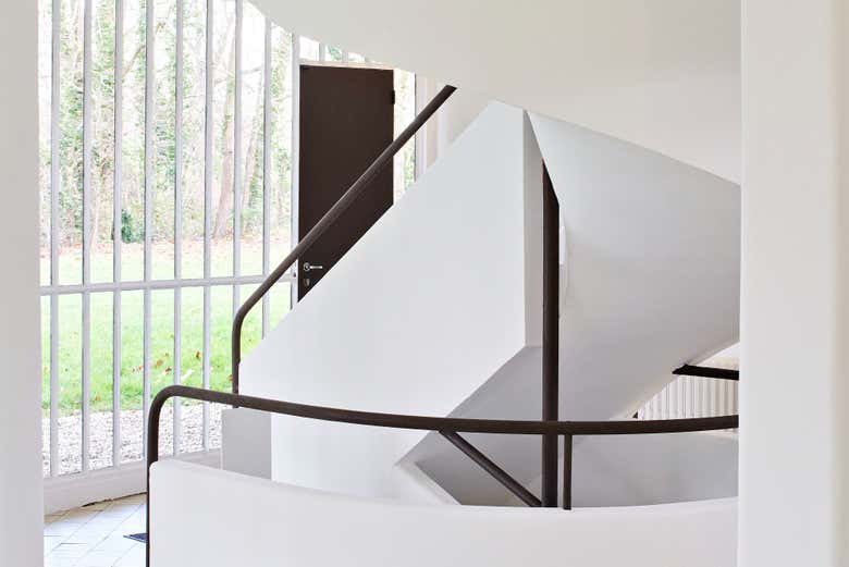 Una escalera de Villa Savoye