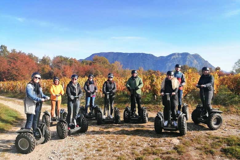 Todos preparados para iniciar la ruta en segway