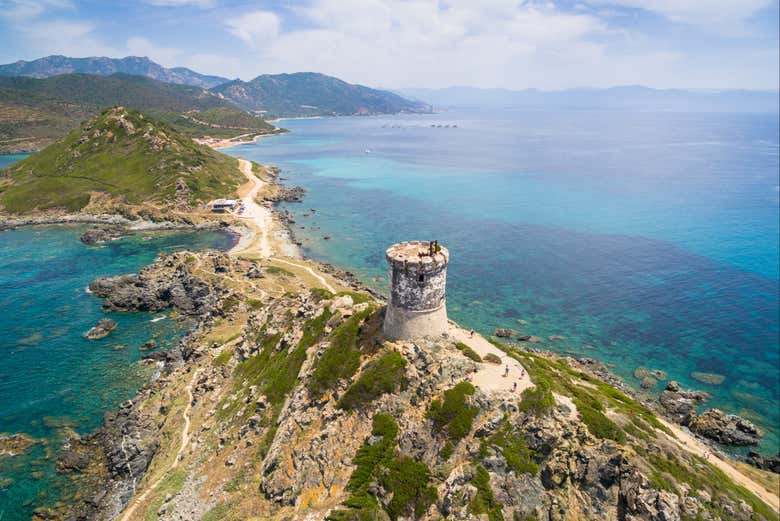 Tour de la pointe de la Parata