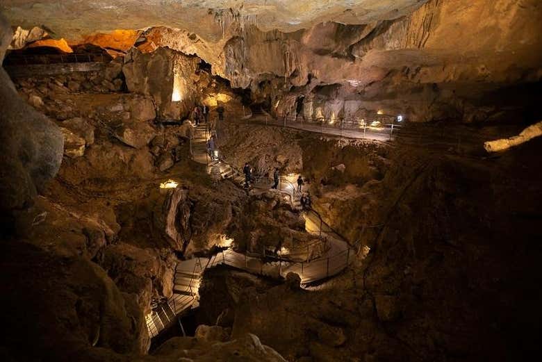 Os sorprenderán las dimensiones de las cavernas