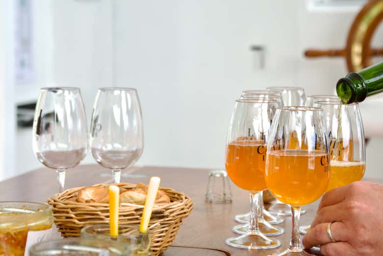 Vous pourrez boire du cidre pour accompagner les dégustations