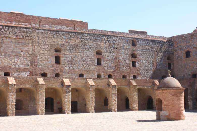 Partie commune du Château de Salses