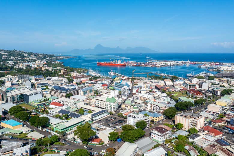 La città di Papeete vista dall'alto