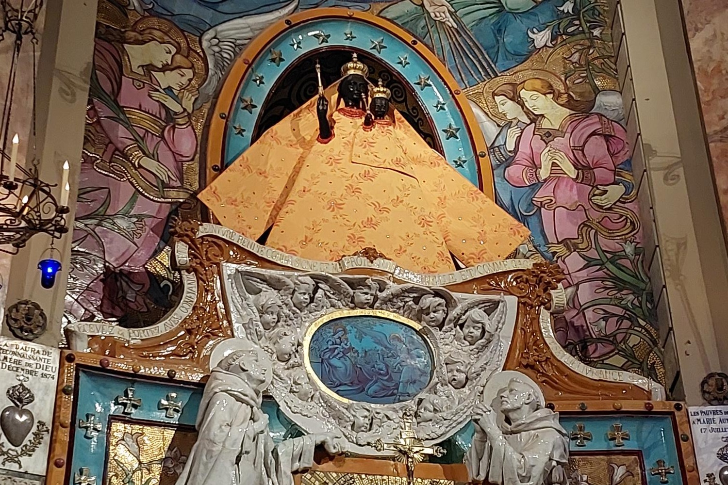 Religious icons in Toulouse