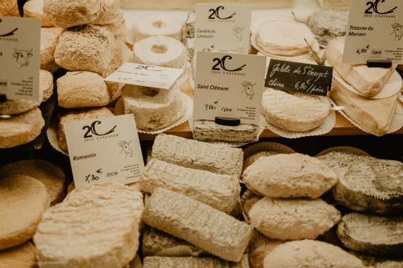Victor Hugo Market Tasting Tour
