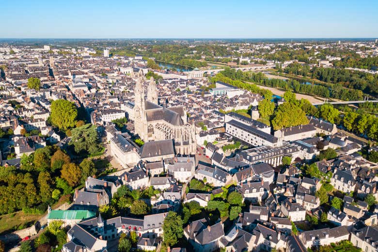 Panorámica de Tours, una de las ciudades más bellas del Loira