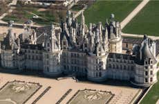 Tour en bicicleta eléctrica por los castillos de Chambord y Villesavin