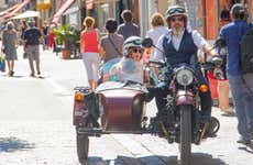 Tour en moto con sidecar por Tours