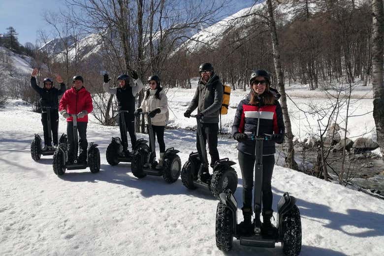Profitez de la balade en segway dans la neige