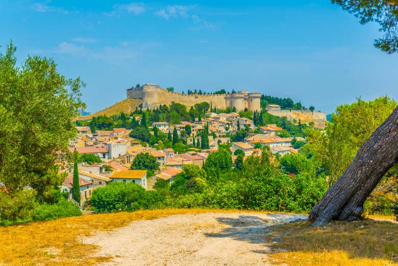 Vue de loin sur le fort