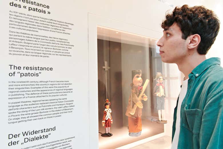 Visitando la exposición
