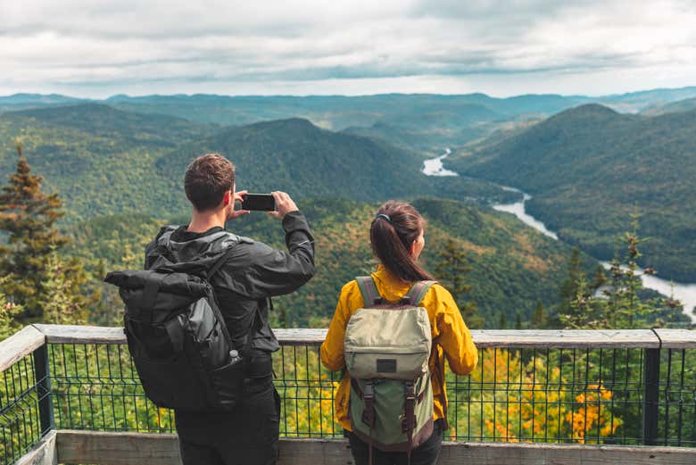 Send photos from amazing landscapes