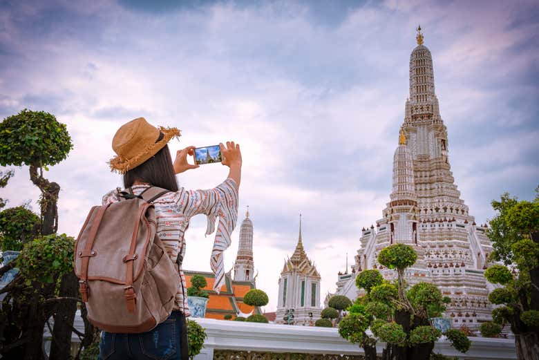 Condividendo foto del tempio Wat Arun di Bangkok