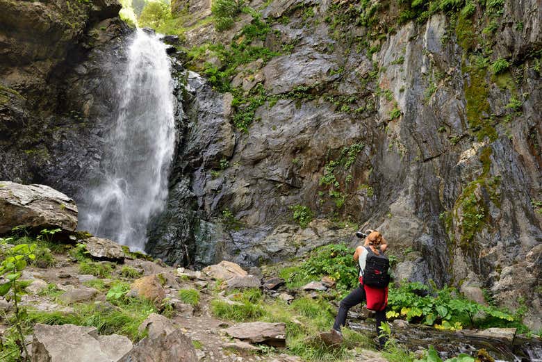 Cascada Gveleti