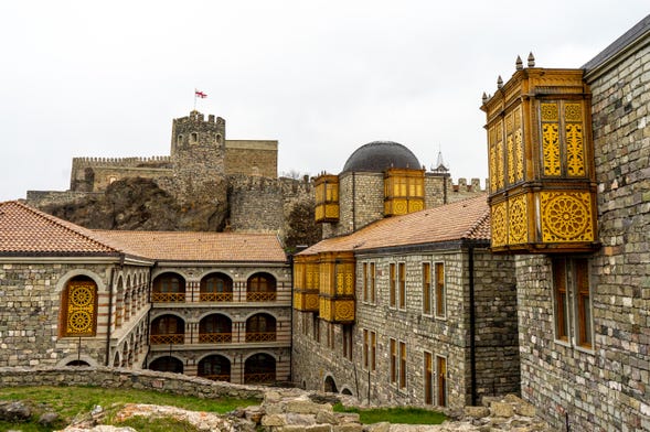 Escursione a Borjomi, Vardzia e al Castello di Rabati