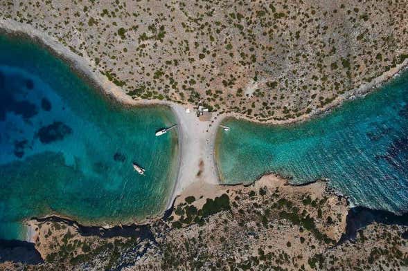 Excursión a Koutsomitis, Kounoupa y Roca Roja