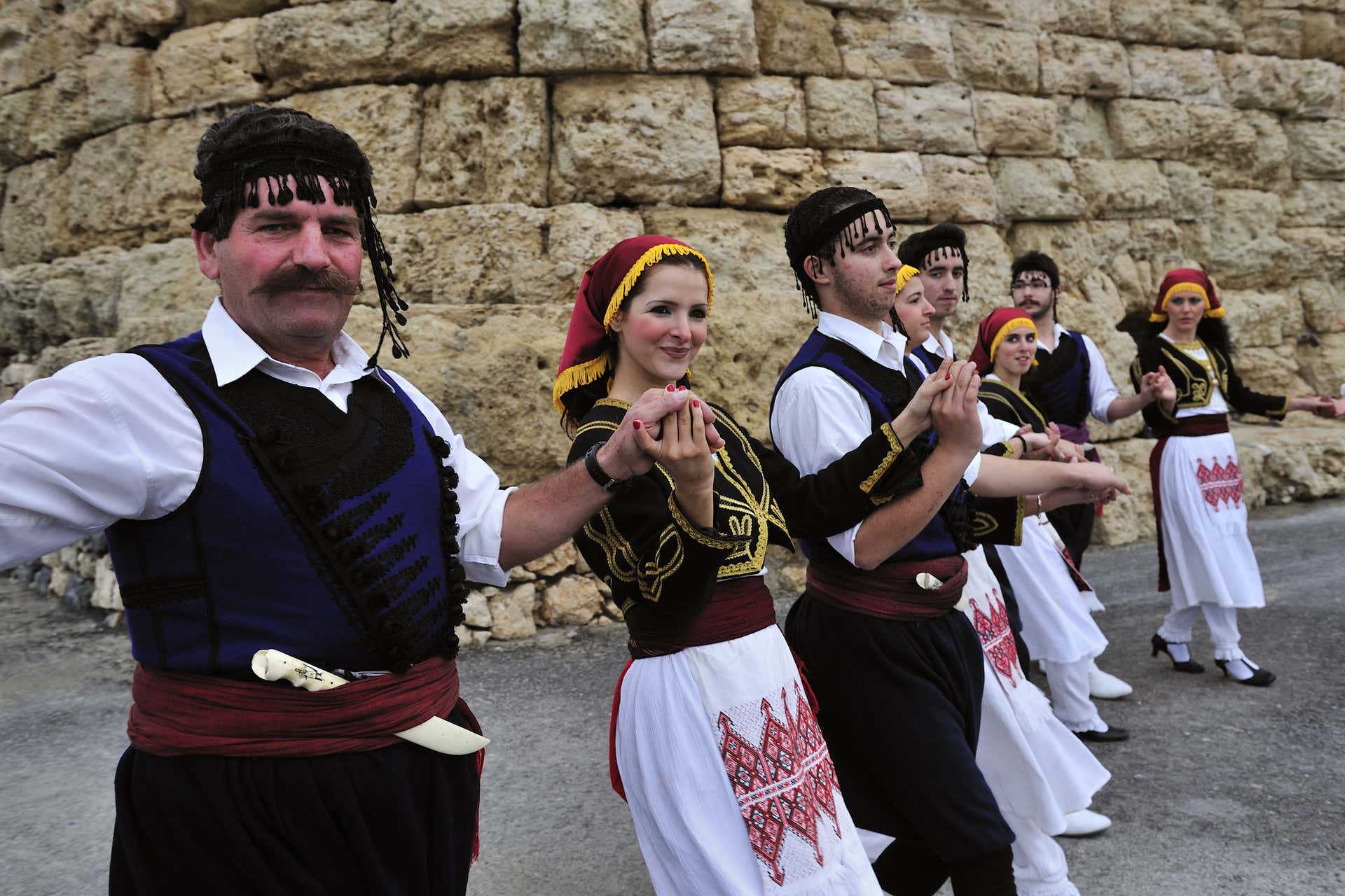 Espetáculo de dança grega no Teatro