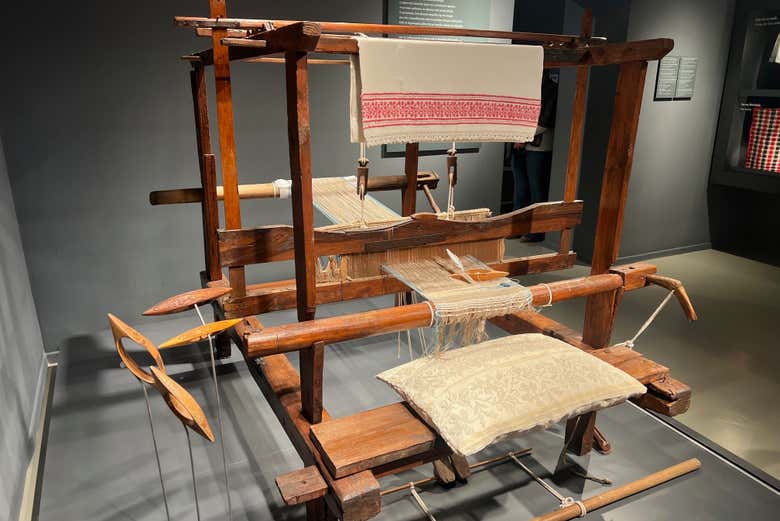 Ancienne machine à tisser