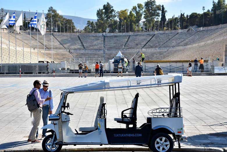 Faites des arrêts en tuk-tuk