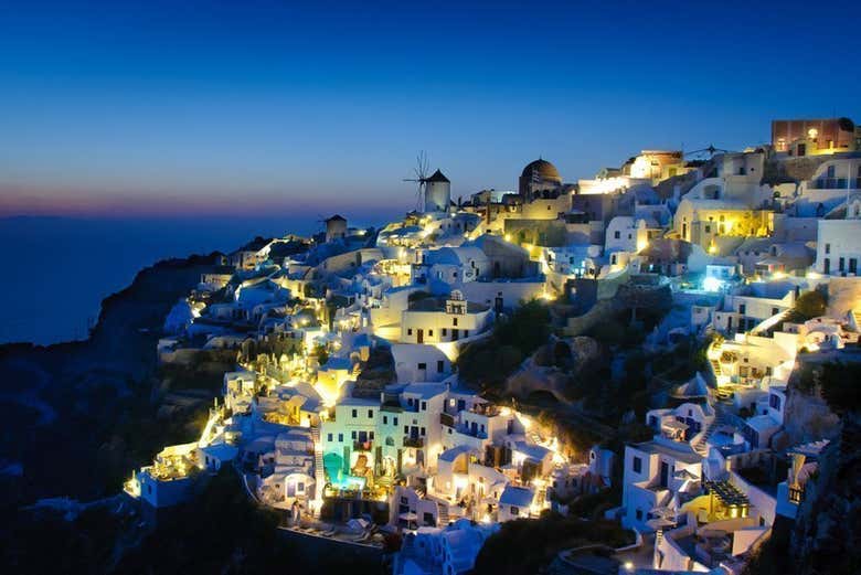 Santorini al caer la noche