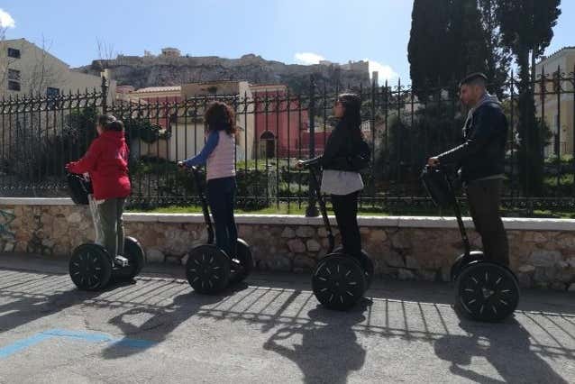 Percorrendo Atenas de segway