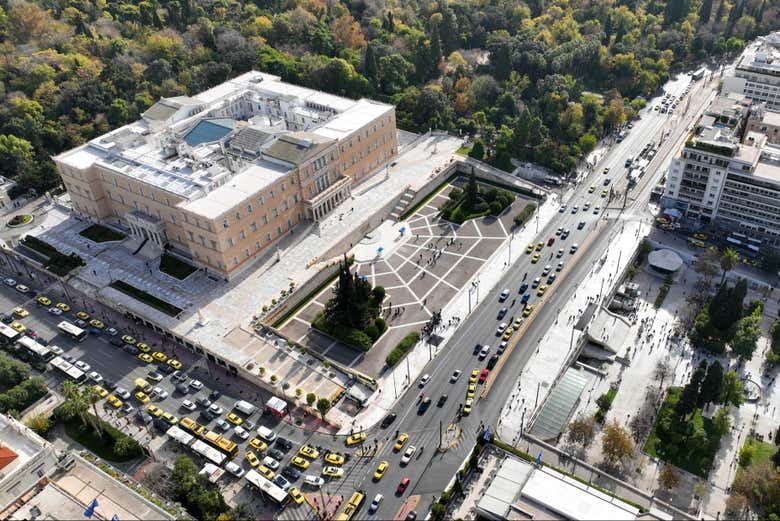 Piazza Syntagma e il Parlamento Greco