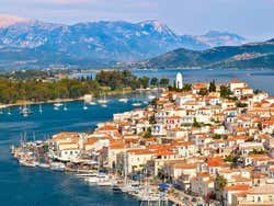 Poros
