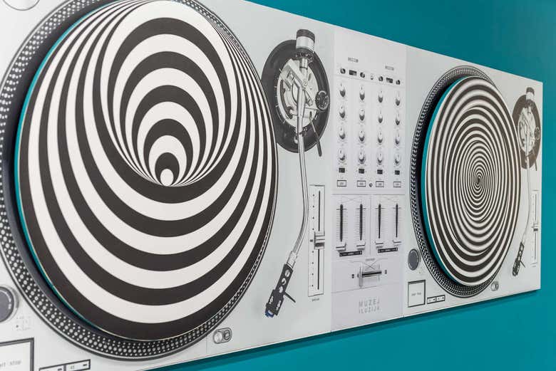 Ne vous faites pas hypnotiser !