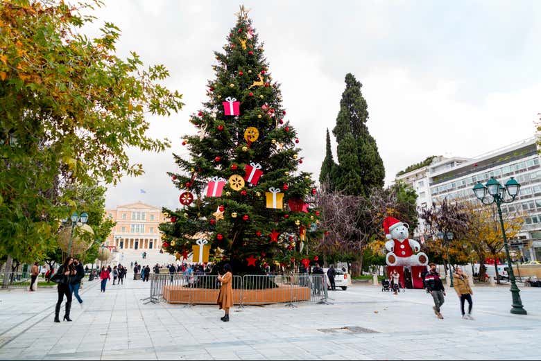 Ambiente navideño junto al Parlamento