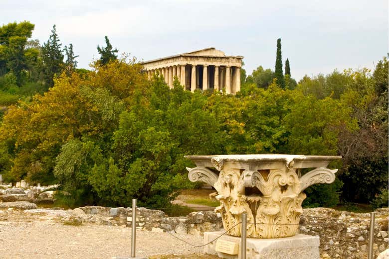 Vue du temple d'Héphaïstos dans l'ancienne Agora
