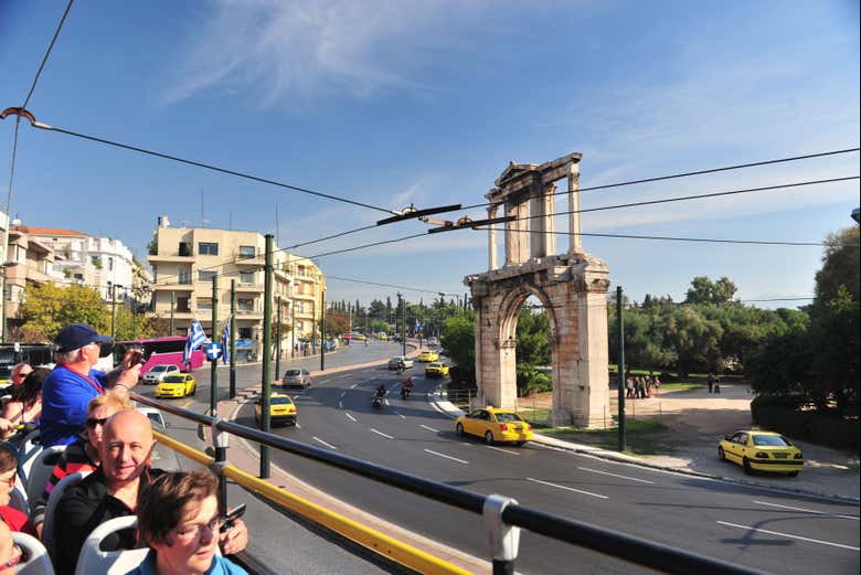 Explorez Athènes en bus touristique !