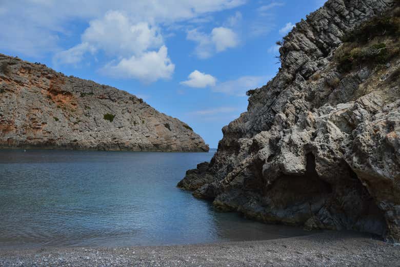 Acantilados de la playa Menies