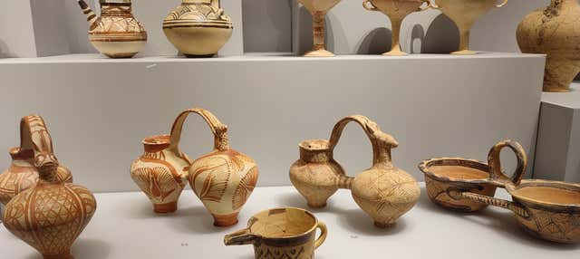 Tour pelo Museu Arqueológico de Chania e pelo bairro de Halepa