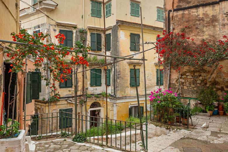 Une charmante ruelle à Corfou