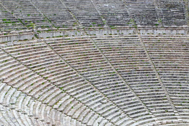 Panoramica dei gradini del Teatro di Epidauro