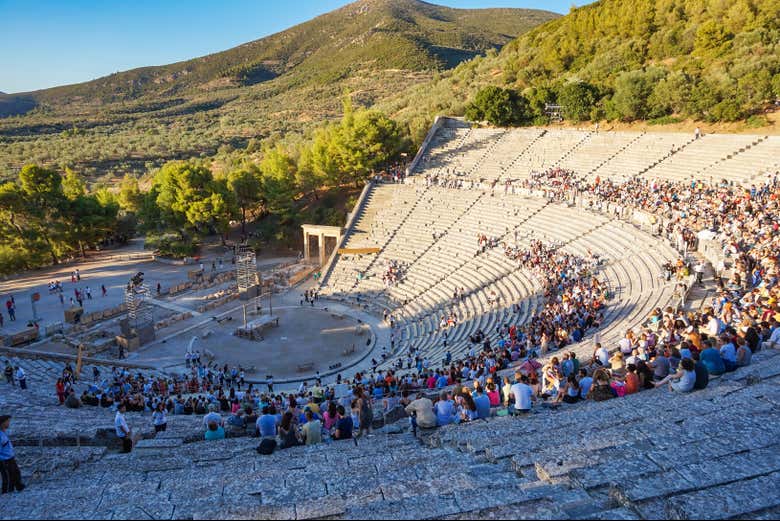 Visitando il Teatro di Epidauro