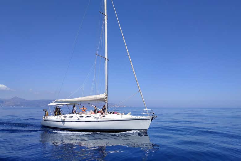 Navigando sulle acque di Creta