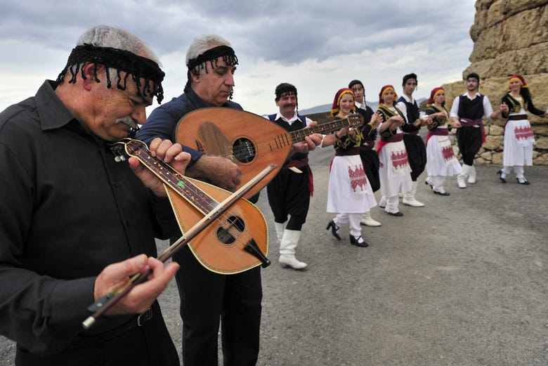Espetáculo folclórico em Creta