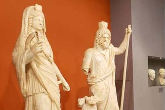 Admire the statues of gods
